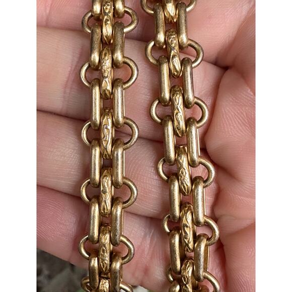 Chanel Reissue 2.55 Flap Bag Quilted Aged Calfskin Mini 80043 - Picture 15 of 16